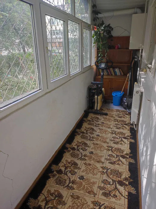 Apartament de inchiriat zona Cora