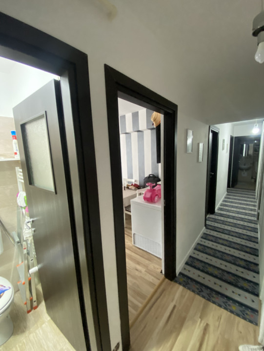 Apartament 3 camere, decomandat, bloc nou