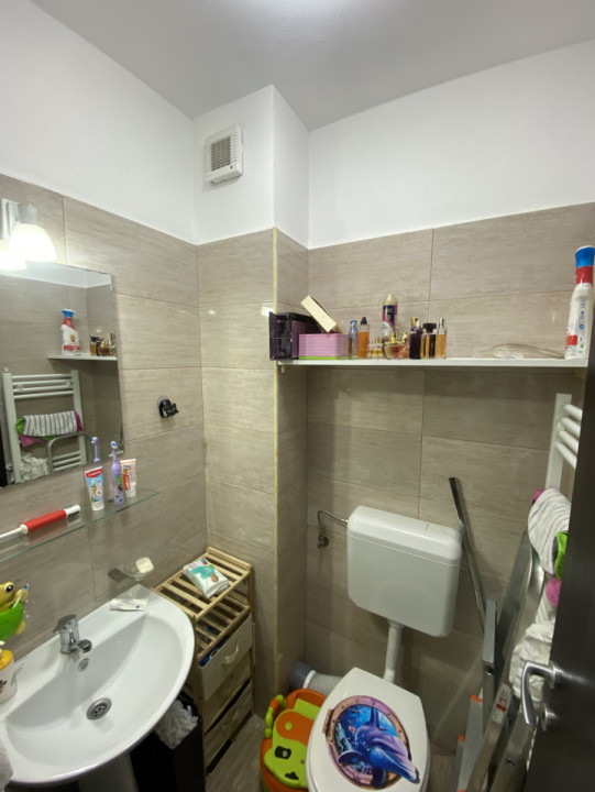 Apartament 3 camere, decomandat, bloc nou