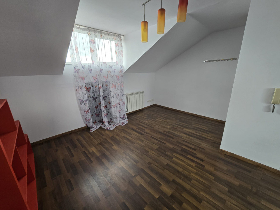 Apartament modern zona Bucegi