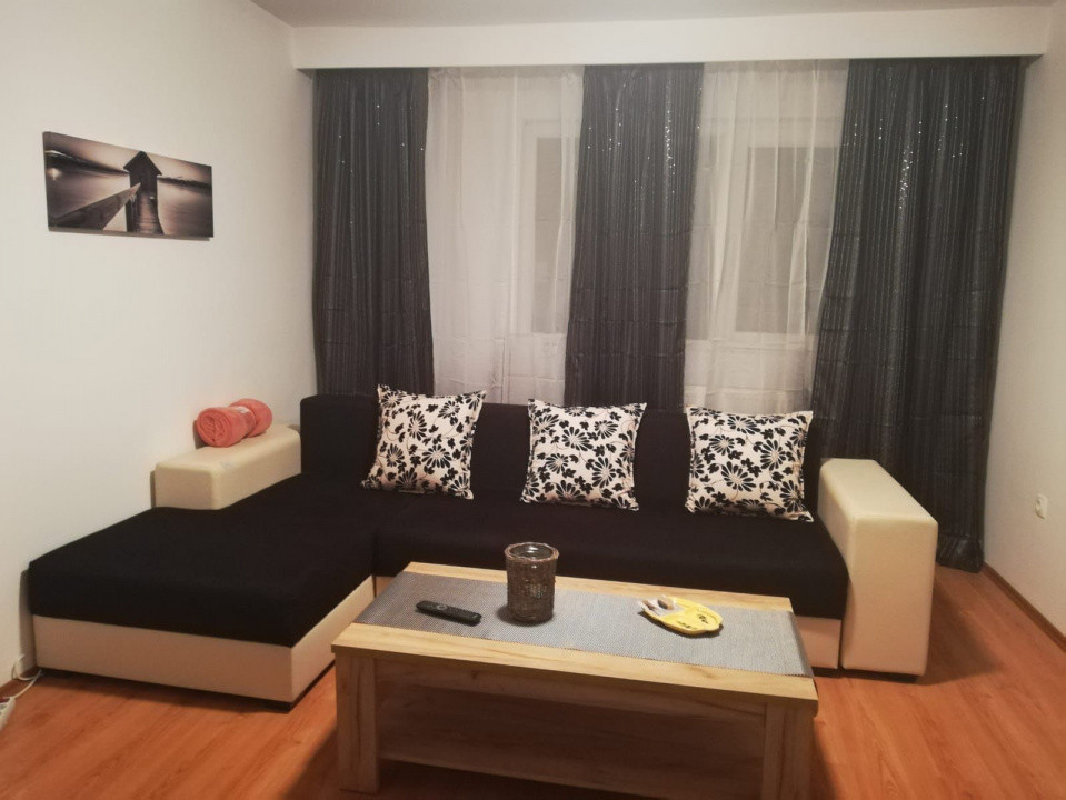 2 camere Ultracentral 