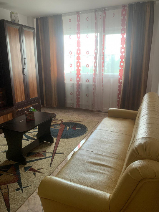 Apartament de inchiriat str Bradului
