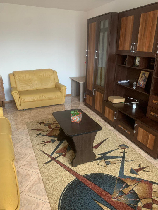 Apartament de inchiriat str Bradului