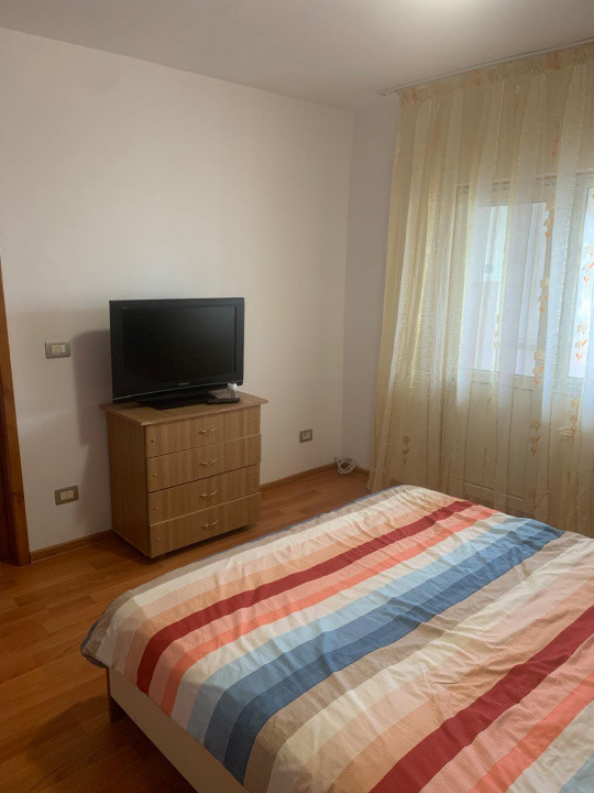 Apartament de inchiriat str Bradului
