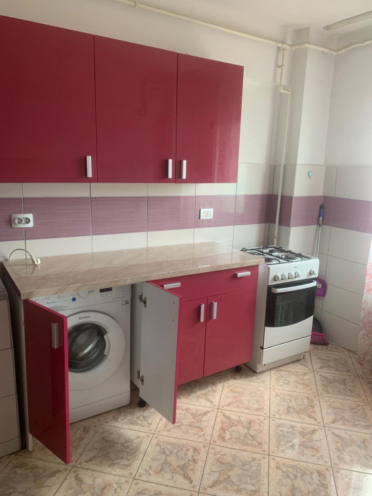 Apartament de inchiriat str Bradului