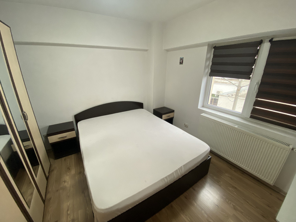 Apartament ultracentral, 3 camere, decomandat 