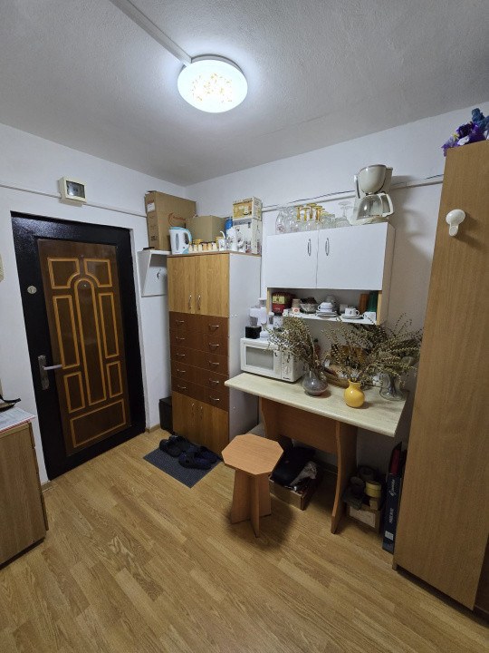 Garsoniera zona Cora / Milcov