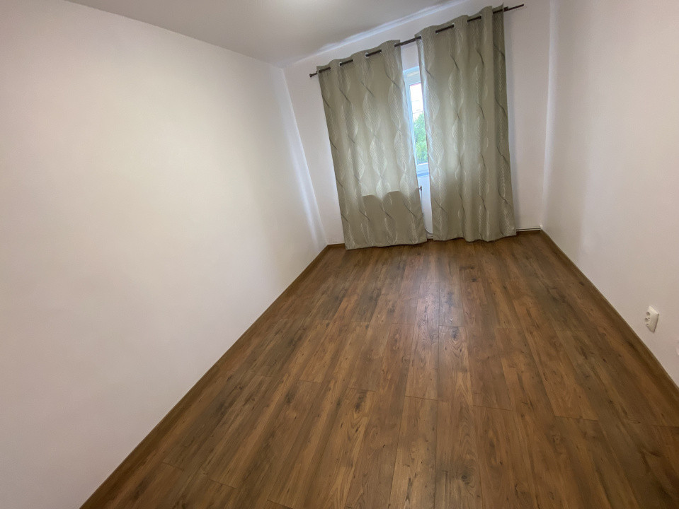 Apartament 3 camere , Ștefan cel Mare