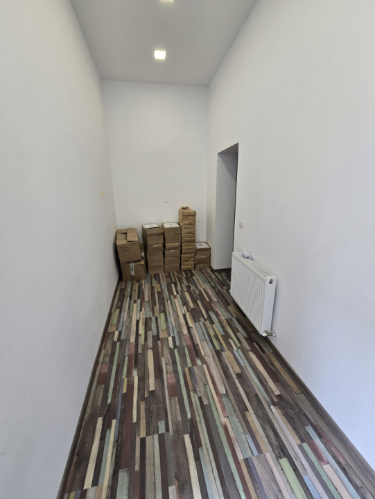Birou/Spatiu depozitare de Inchiriat