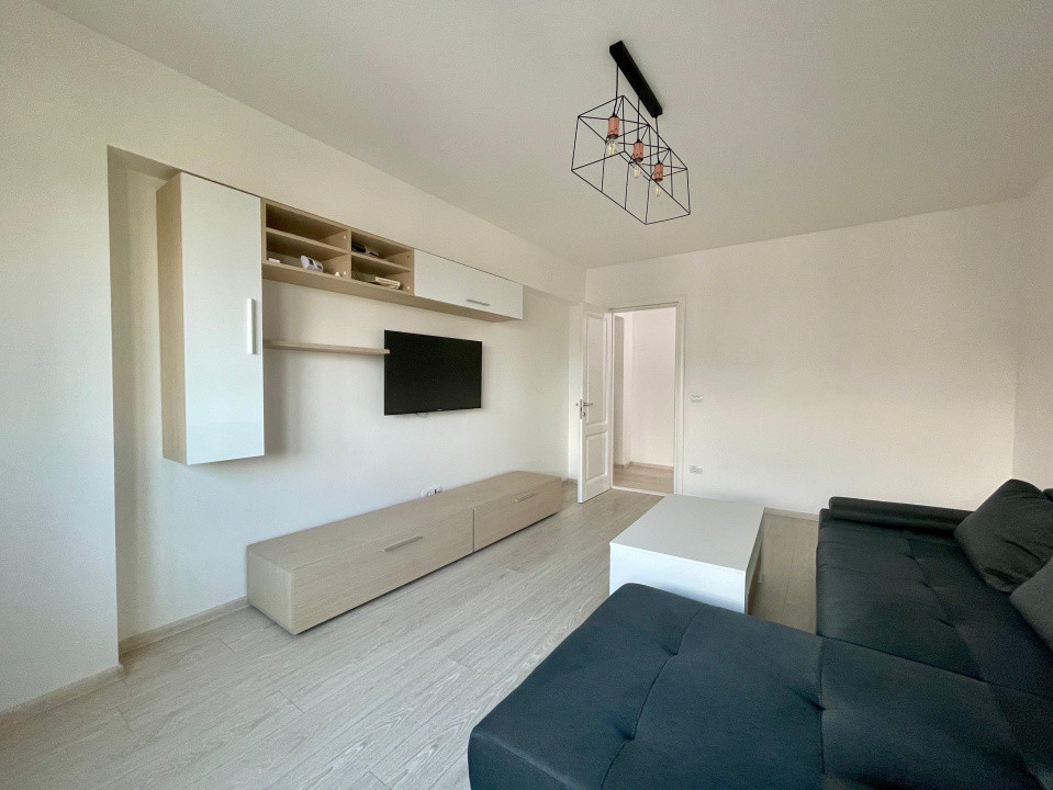 Apartament modern, bloc nou, Central