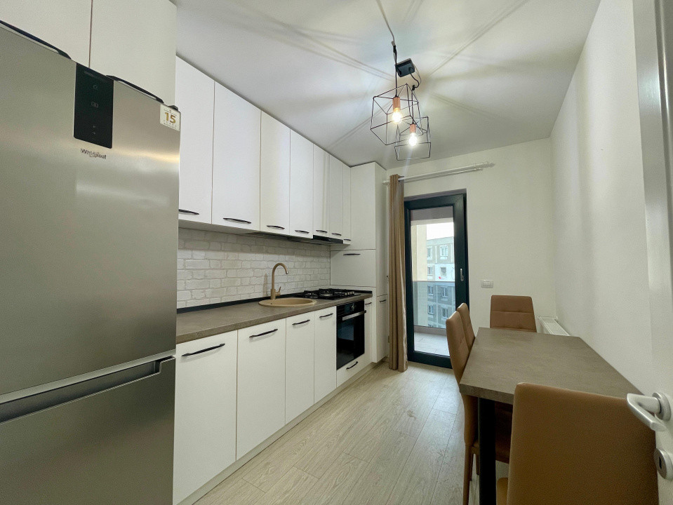 Apartament modern, bloc nou, Central