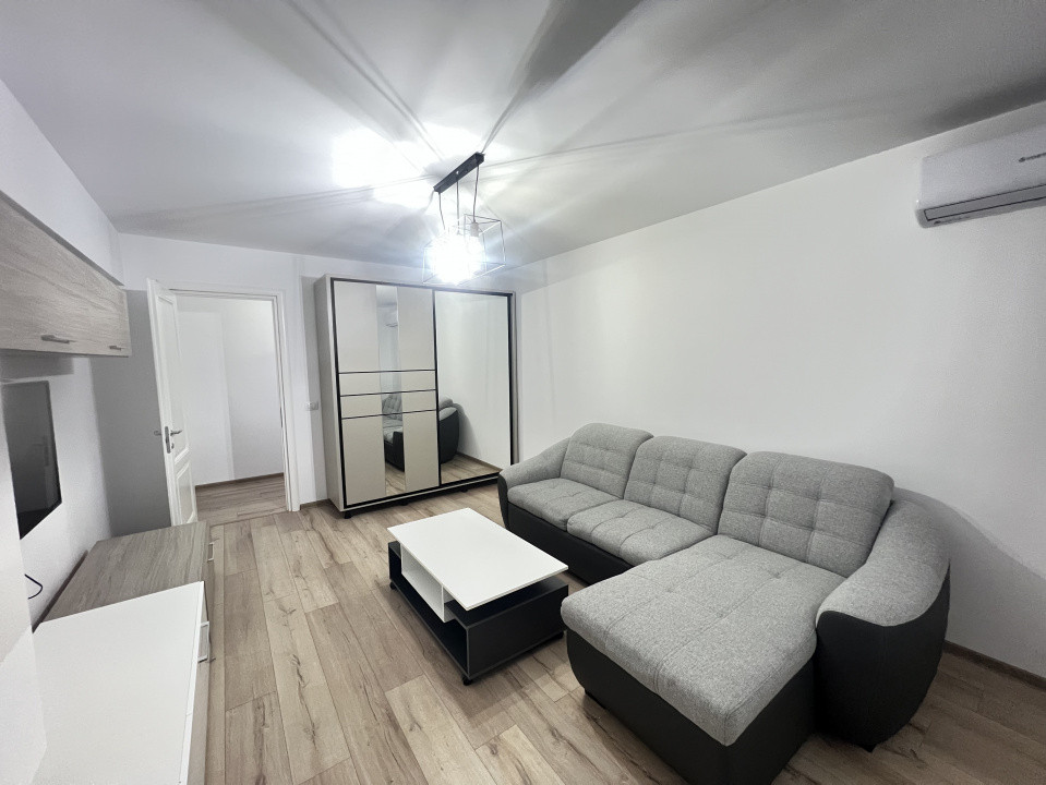 Apartament modern, bloc nou, Central