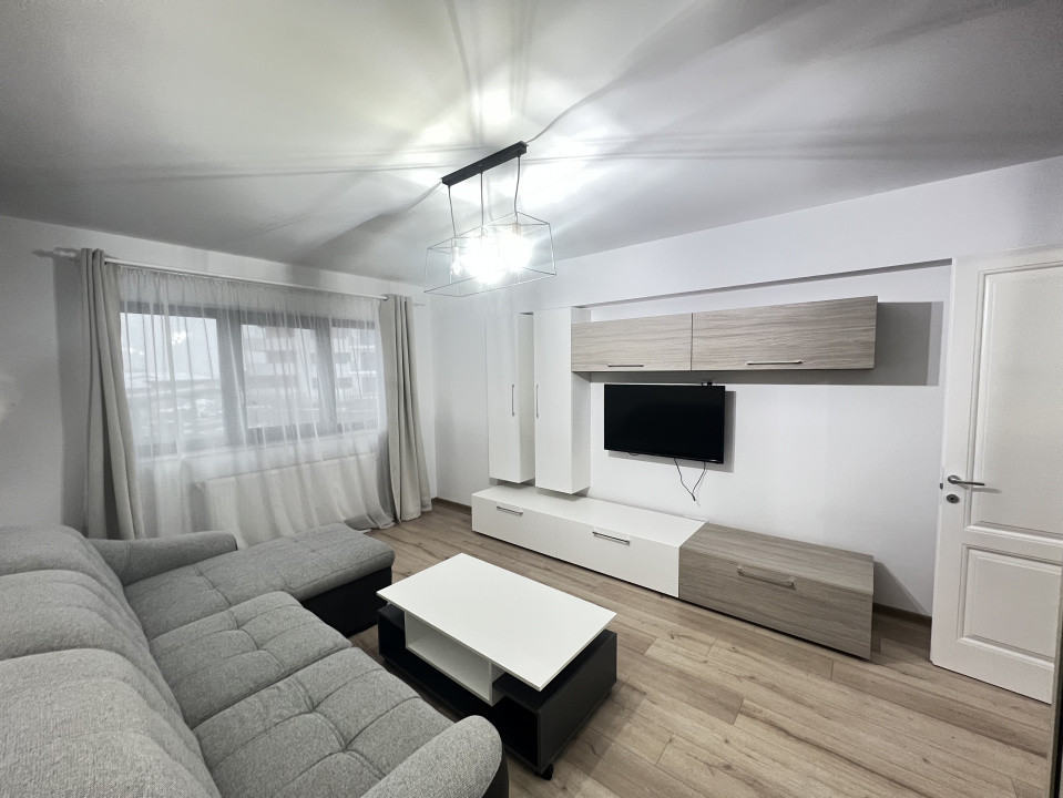 Apartament modern, bloc nou, Central