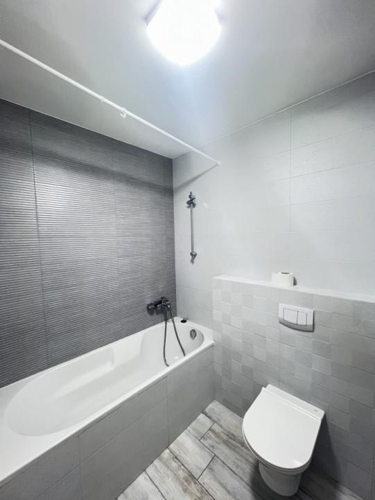 Apartament modern, bloc nou, Central
