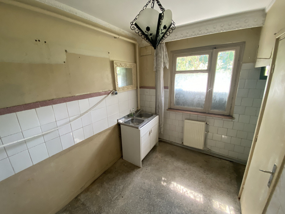 Apartament 2 camere , strada Letea