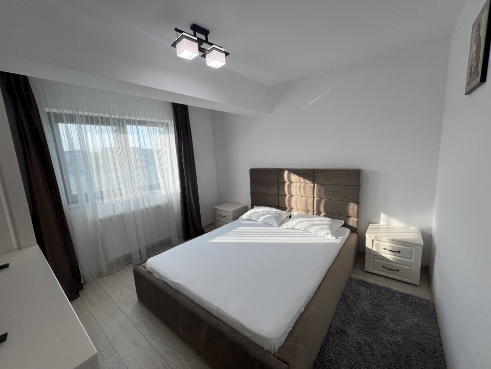 Apartament 2 camere, bloc nou, Central