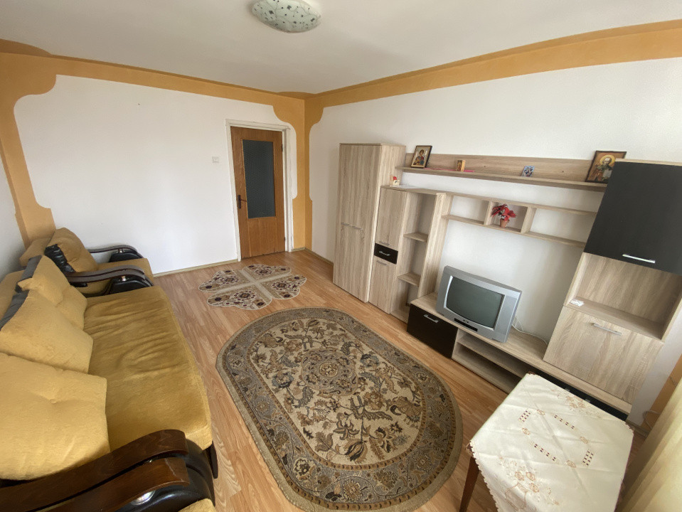 Apartament 2 camere, Cornișa
