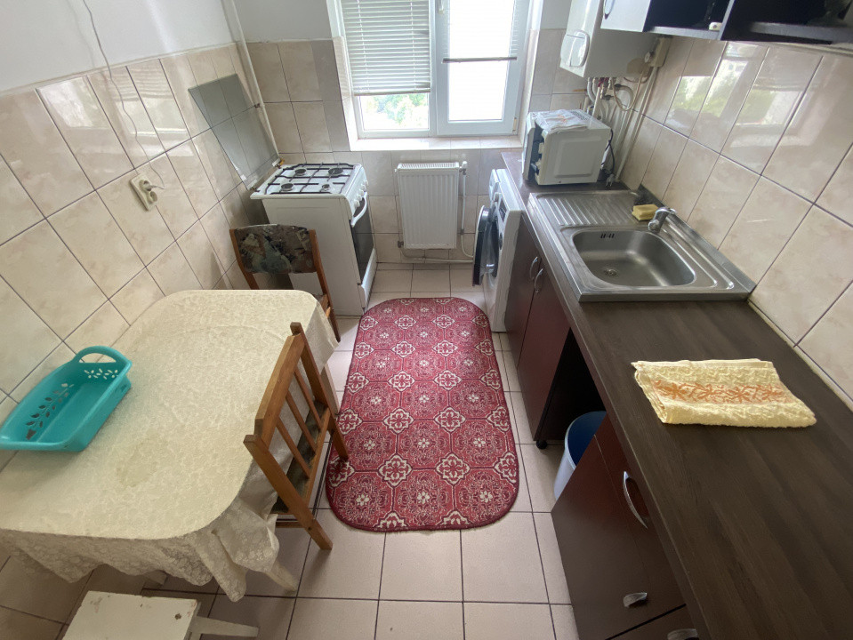 Apartament 2 camere, Cornișa