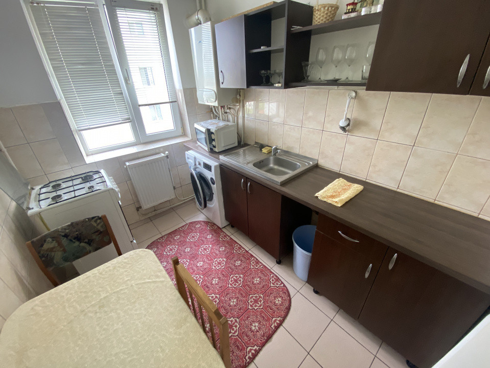 Apartament 2 camere, Cornișa
