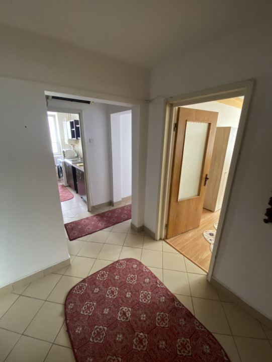 Apartament 2 camere, Cornișa