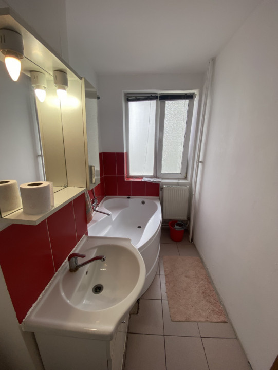 Apartament 2 camere, Cornișa