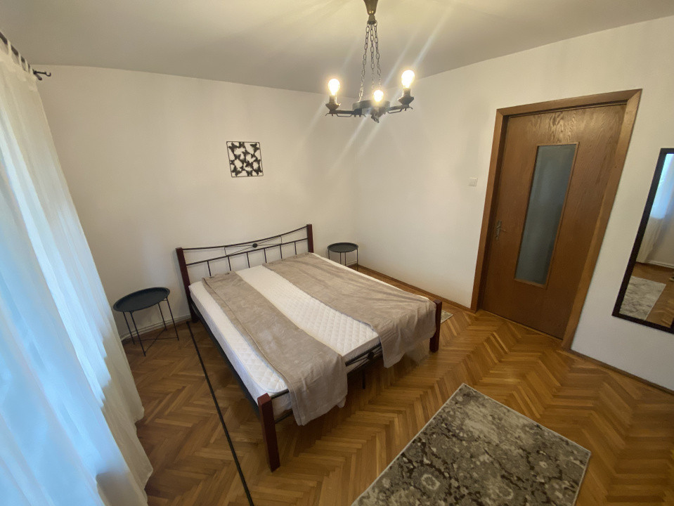 Apartament 3 camere decomandate, central