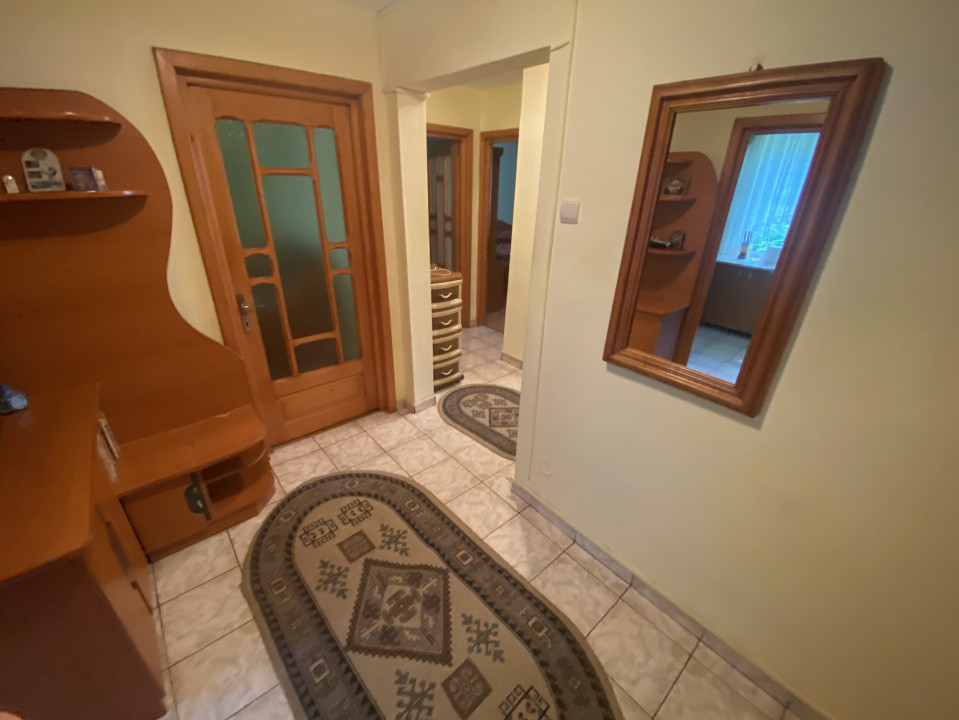 Apartament 3 camere decomandate