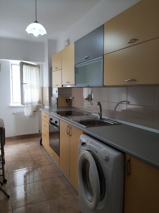 Apartament 2 camere, Centru