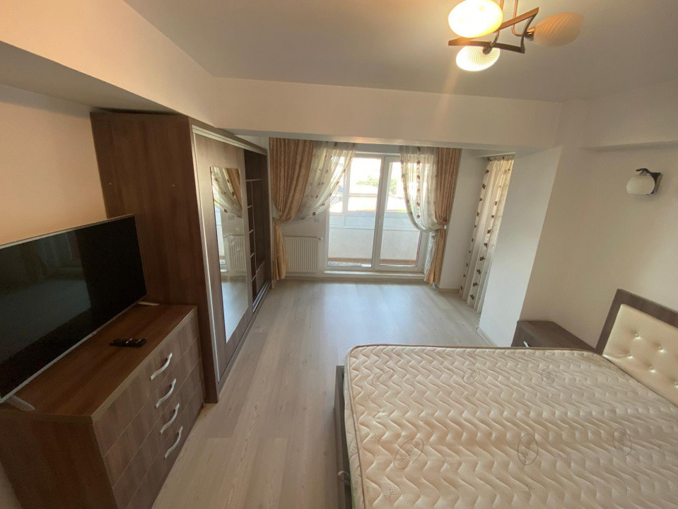 Apartament 3 camere, Bloc Nou