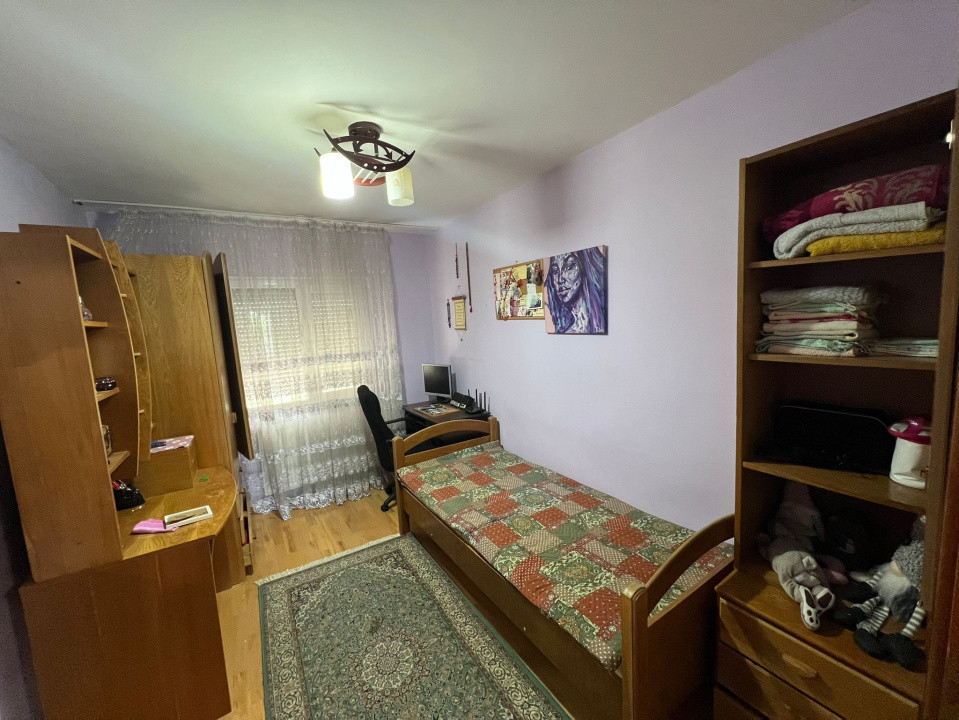 Apartament cu 3 camere Parcul Catedralei