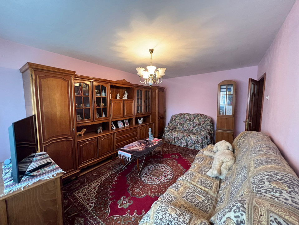 Apartament cu 3 camere Parcul Catedralei
