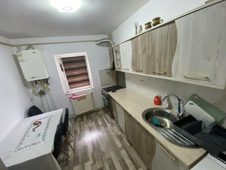 Apartament 3 camere, central