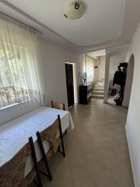 Casa cu gradina, teren 2200 mp, Saucesti