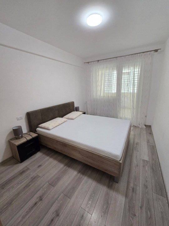 Apartament 2 camere, Bloc Nou, parcare privata