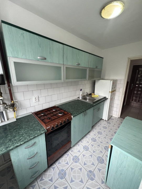 Apartament 2 camere, Universitate