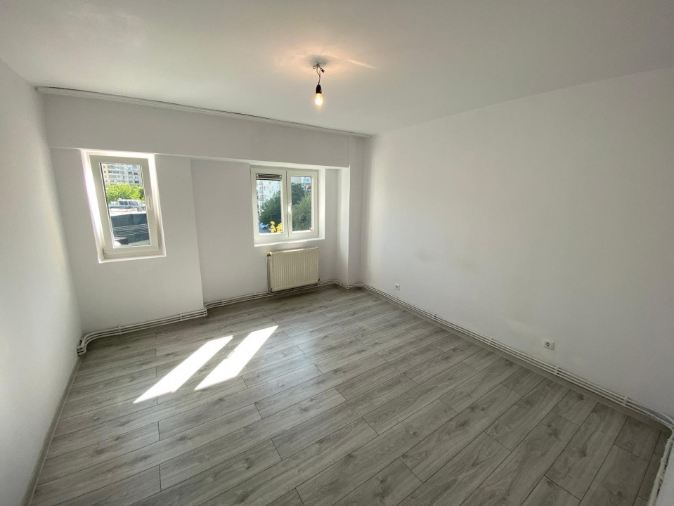 Apartament renovat, confort 1, Central
