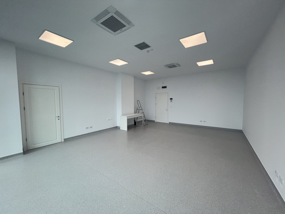 Spațiu de birou / cabinet medical – 45 mp – Urban Business Center