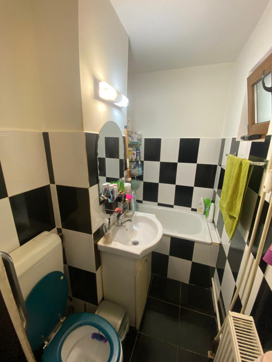 Apartament 3 camere, Milcov