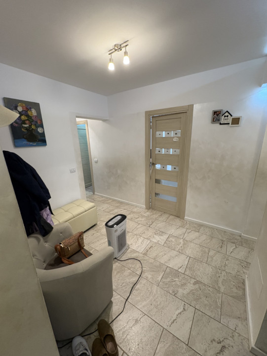 Apartament 4 camere de vânzare – mobilat complet, zona cornisa, Bacău