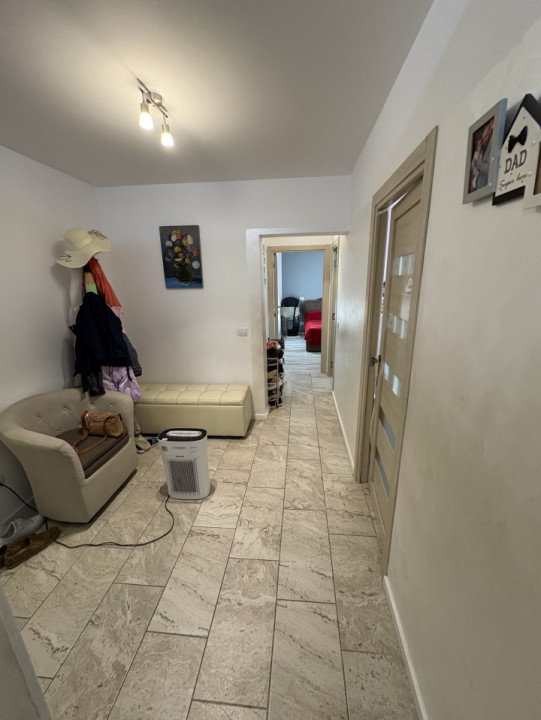Apartament 4 camere de vânzare – mobilat complet, zona cornisa, Bacău