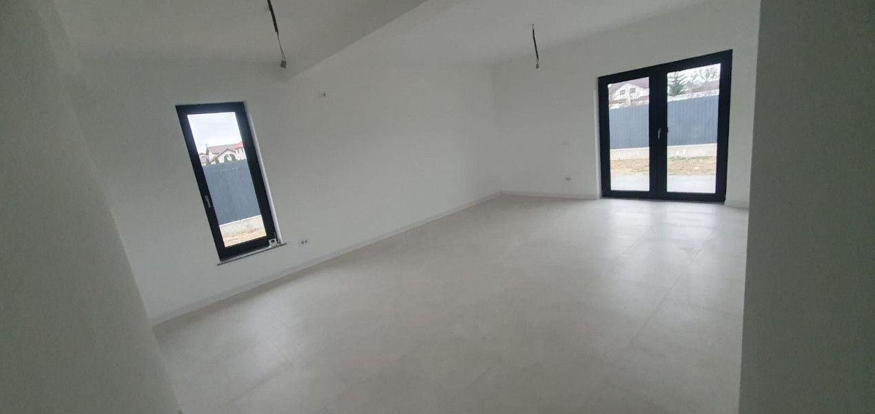 Casa spatioasa Serbanesti