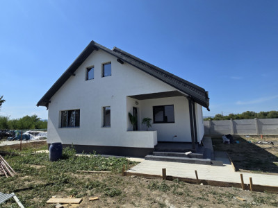 Casa NOUĂ Rusi Ciutea