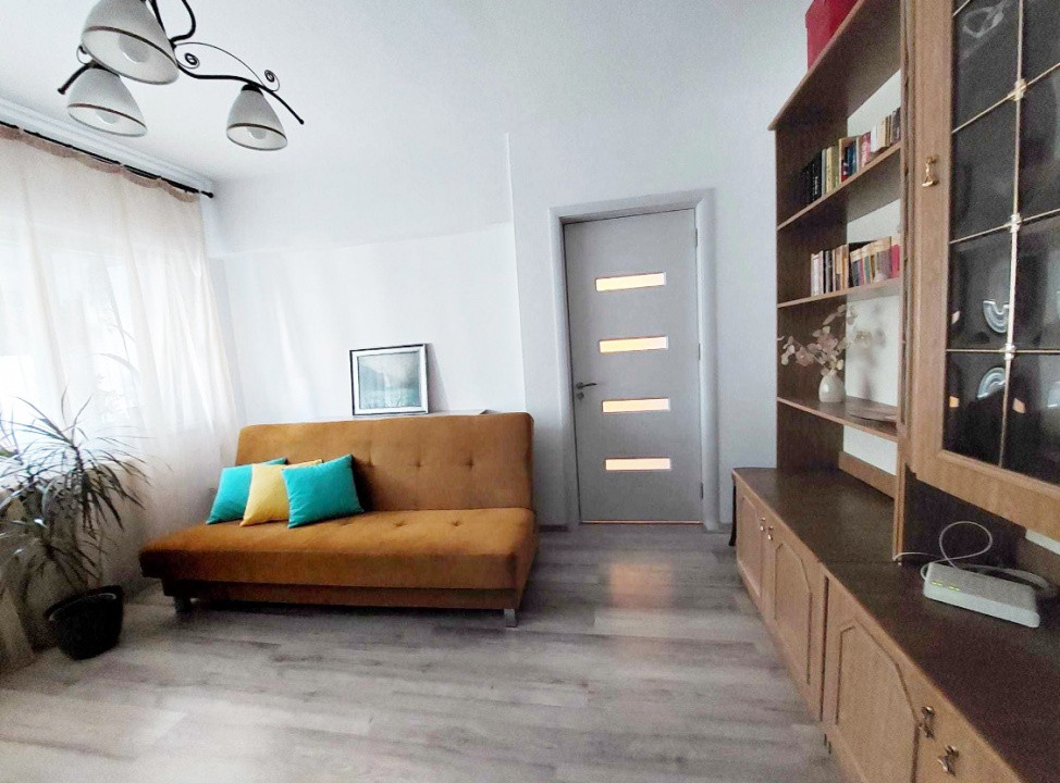 Apartament 2 camere, central 