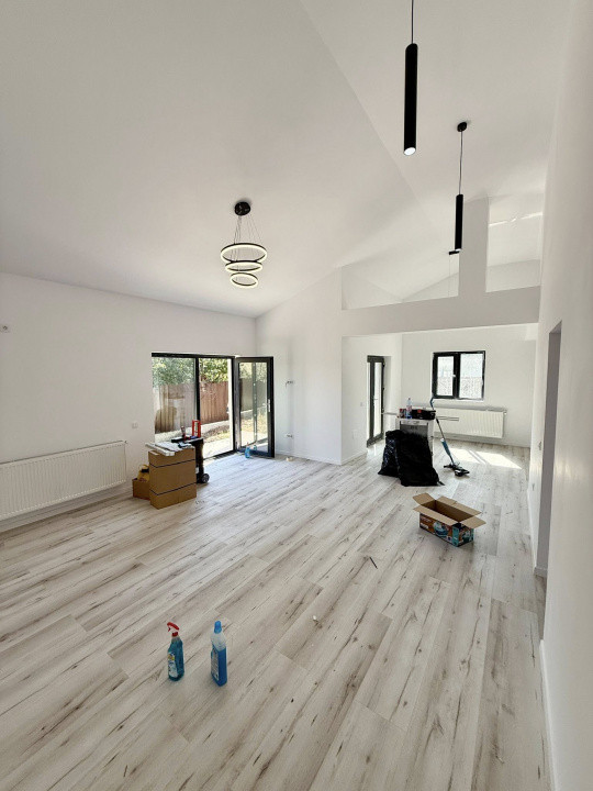 CASA NOUA ZONA LILIECI