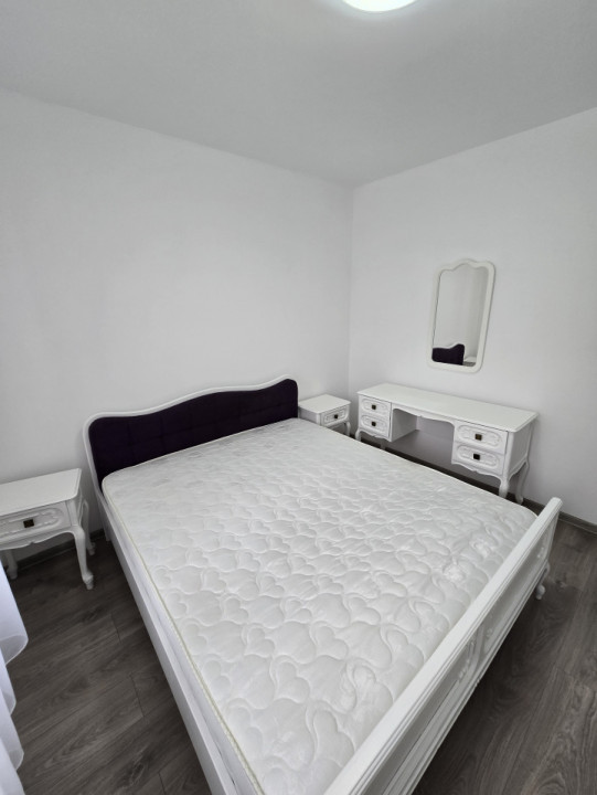 Apartament 3 camere  Piata Sud
