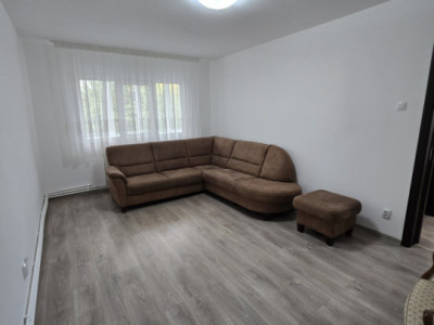 Apartament 3 camere  Piata Sud