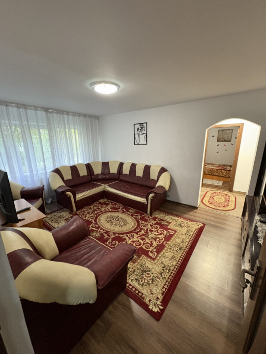 Apartament spre închiriere ,Miorița 