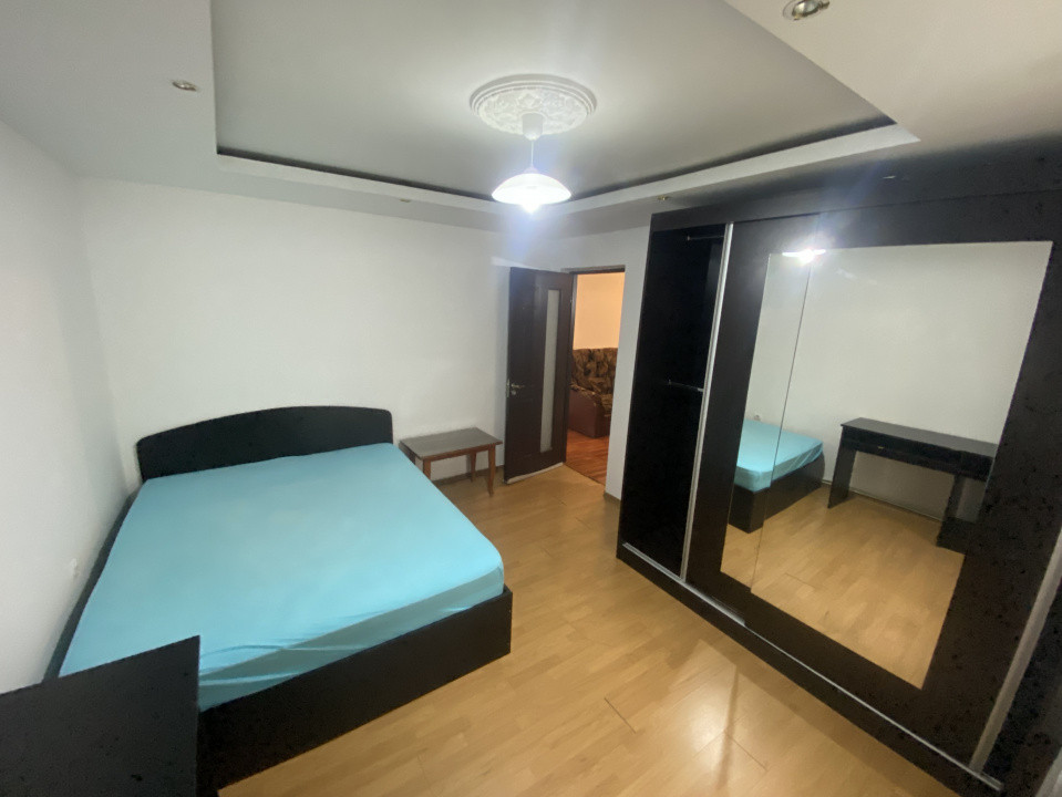 Apartament 2 camere, central 