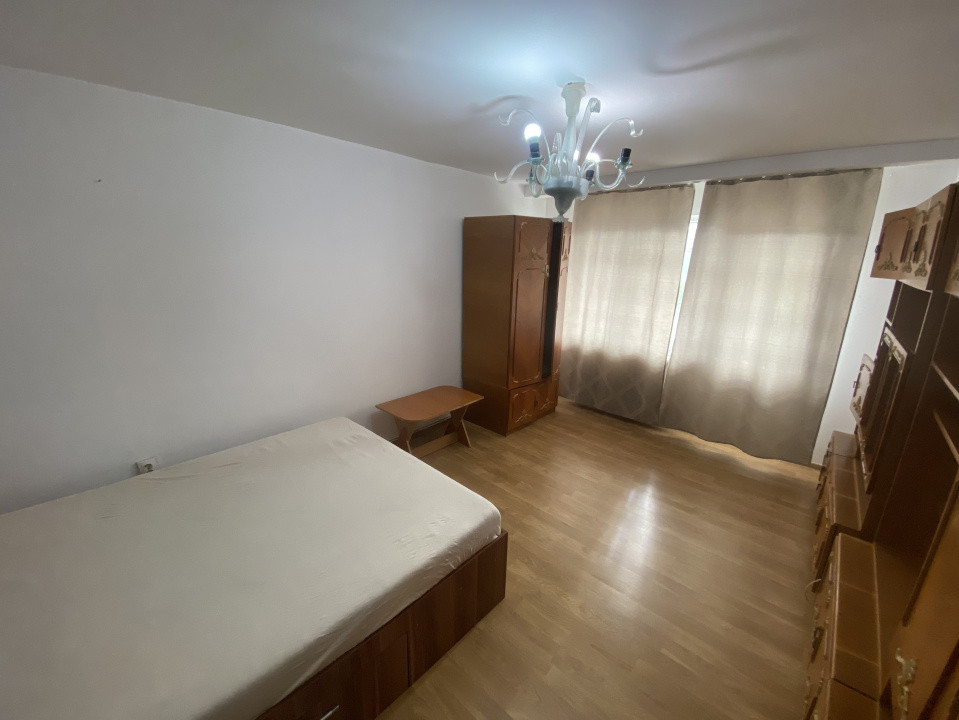 Apartament 2 camere, central 