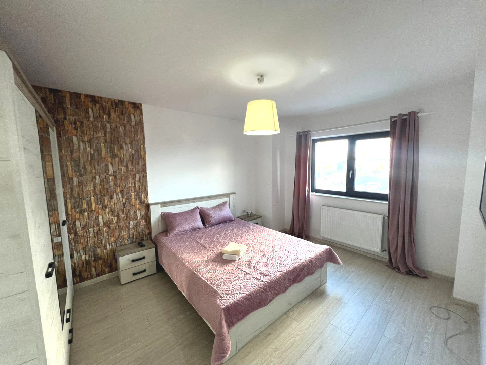 Apartament 3 camere, Bloc Nou, Central